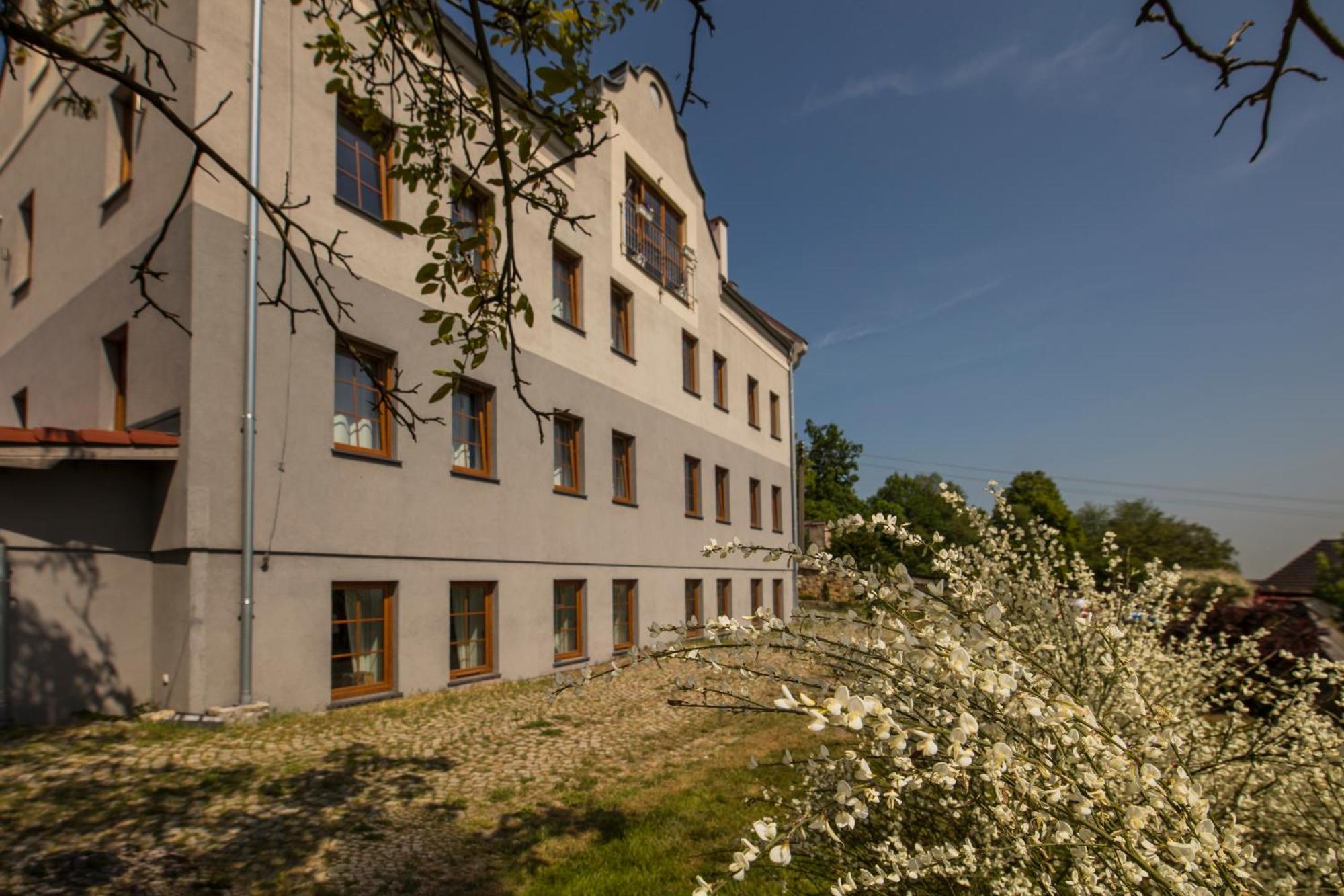 Monte Cuma Uroczysko Pod Zamkiem Grodziec Apartment Zagrodno Luaran gambar